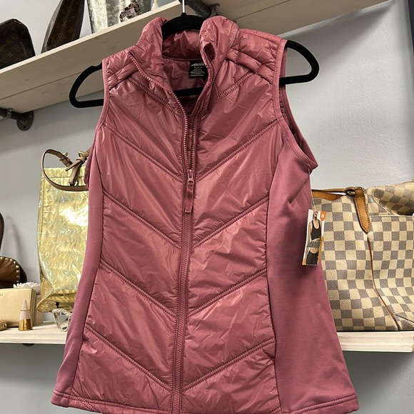 Avia Pink Quilted Puffer Vest Size Med NWT - Picture 5 of 7